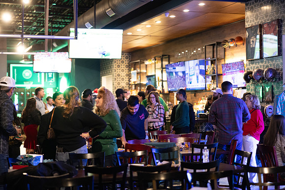 12dec25_TaurusChristmas-9345