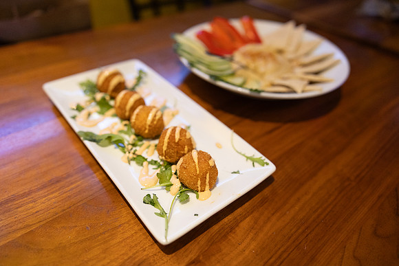 12dec25_TaurusChristmas-9341