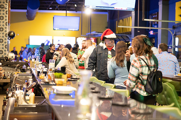 12dec25_TaurusChristmas-9352