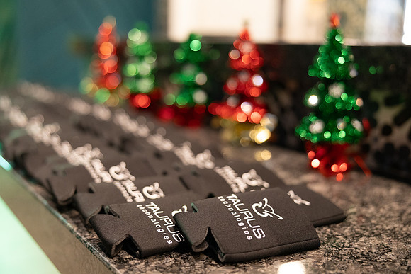 12dec25_TaurusChristmas-9350