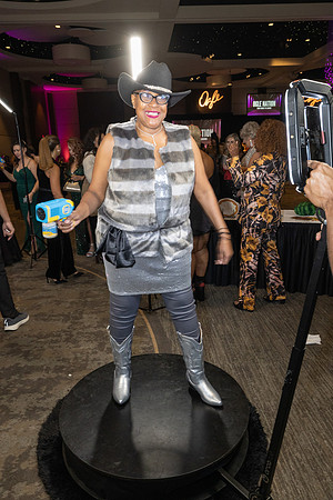 07feb26_©jamieford_partytime-2-7