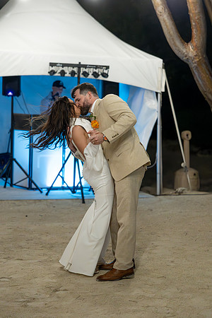 17mar26_Snyder_reception-3485