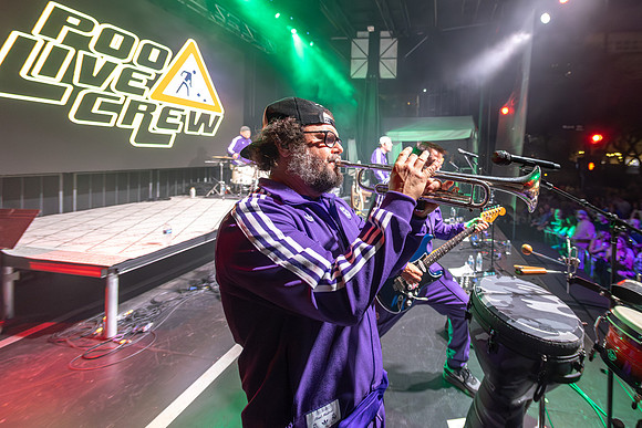 17apr26_©jamieford_PooLiveCrew-4616