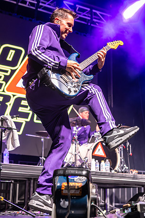 17apr26_©jamieford_PooLiveCrew-3346