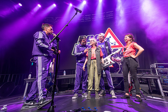 17apr26_©jamieford_PooLiveCrew-4665