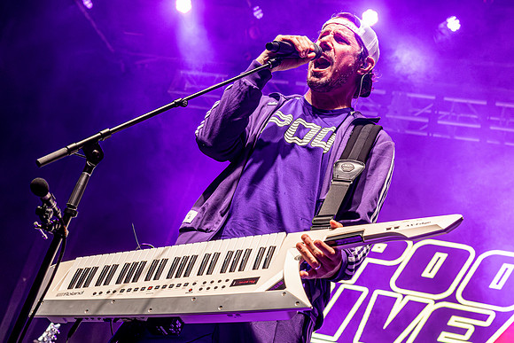 17apr26_©jamieford_PooLiveCrew-3258