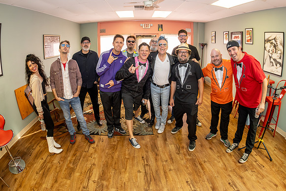 16may26_©jamieford_PooLiveCrew_Ridglea-8