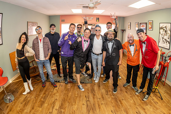 16may26_©jamieford_PooLiveCrew_Ridglea-11