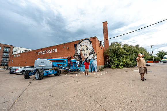10sep26_©romanpena_DollyMural-67