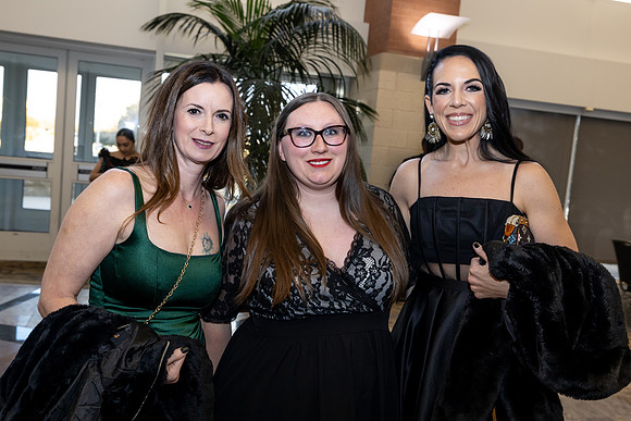25jan25_©jamiebford_HappyHour-6